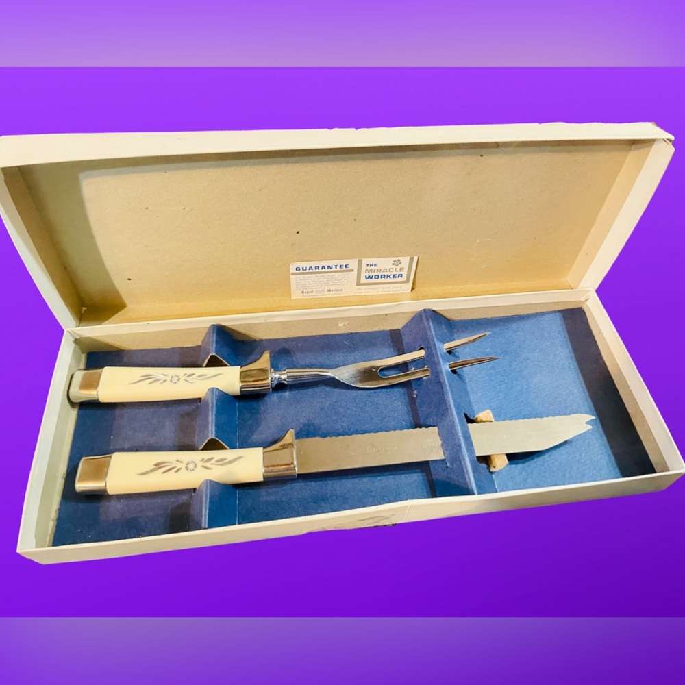Regent Sheffield Desert Flower Carving Knife 2 piece set, Miracle Worker